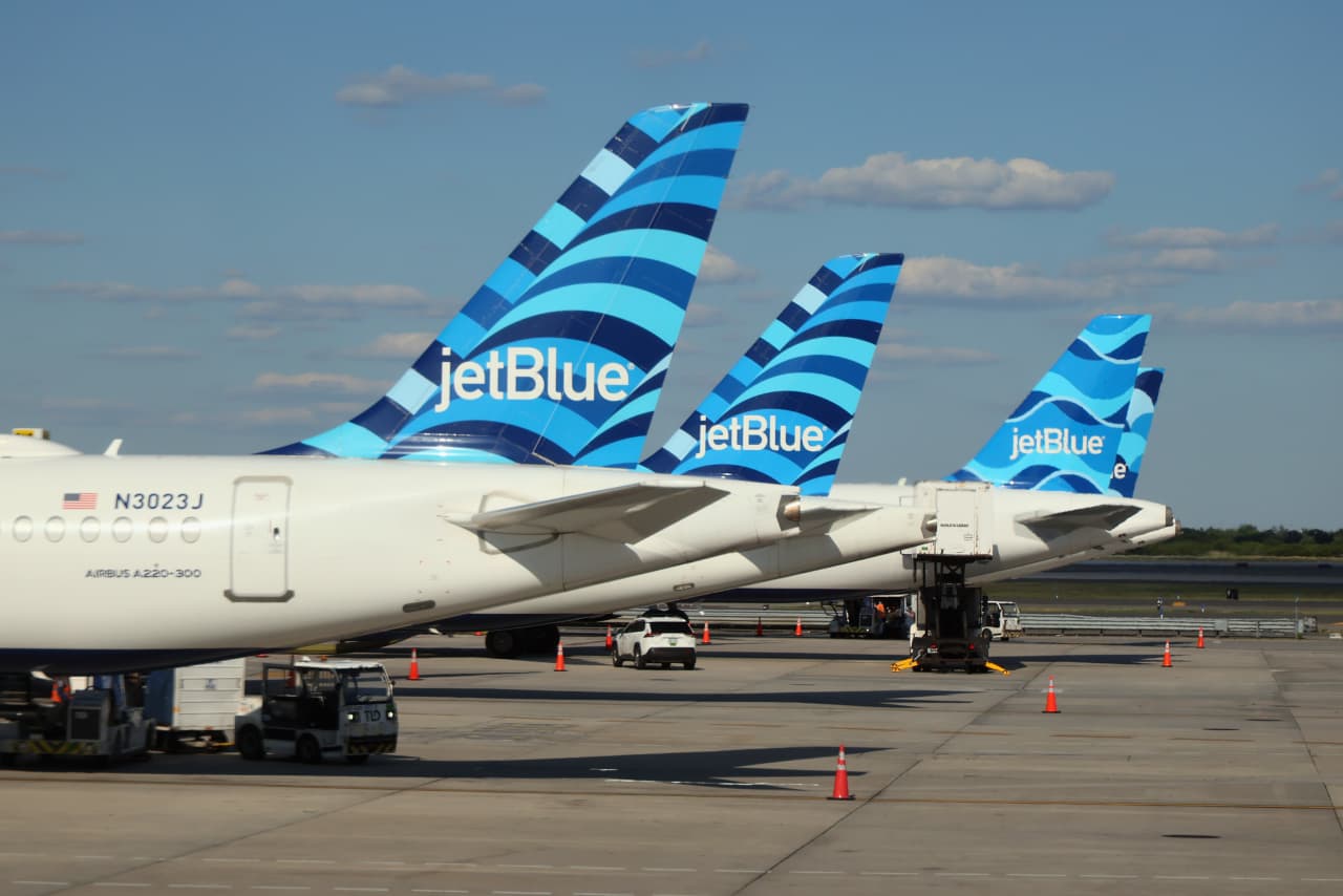 JetBlue has been losing money for years. It just charted a path to profitability. — Berlin Business news